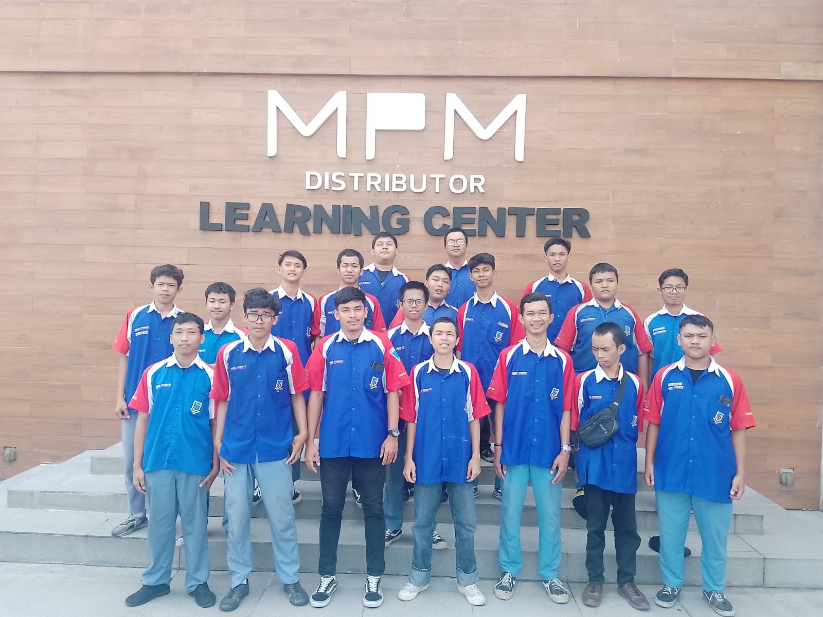 Gambar WhatsApp 2025-11-03 pukul 14.35.24_e60011fd